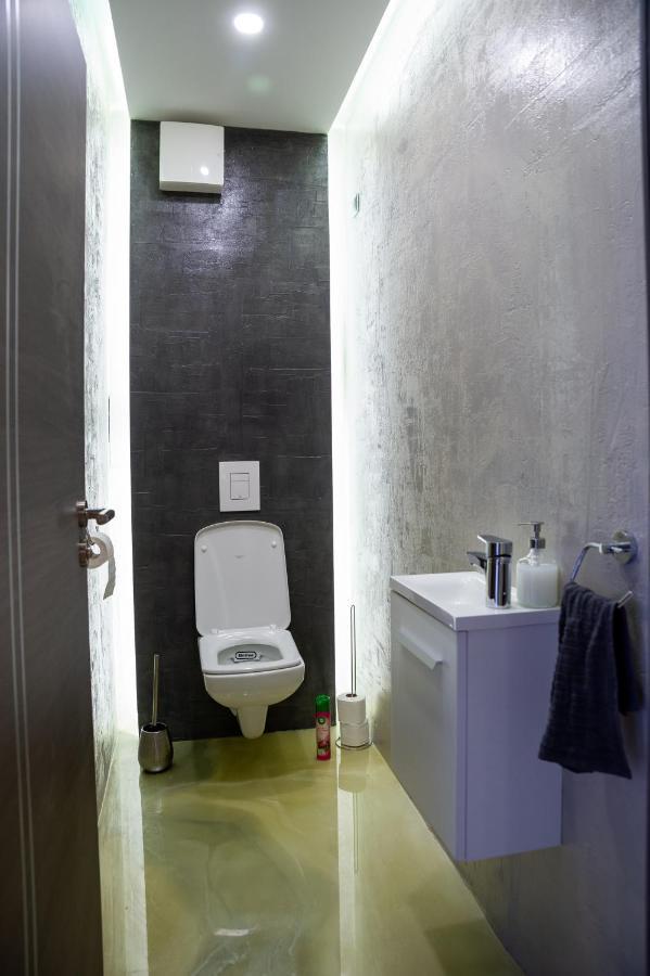 Dream Apartman 3 With Free Parking Győr Exteriör bild